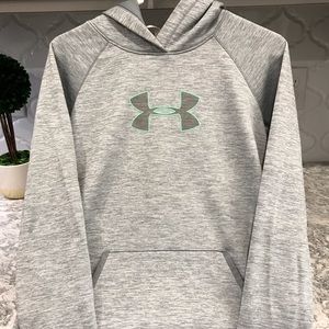 Women’s Under Armour Sweatshirt